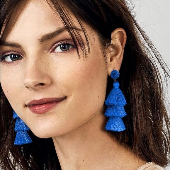 14K Yellow Gold with Blue Silk Thread Tassel and Quartz Druzy Post Drop Earrings - Picture 5 of 8